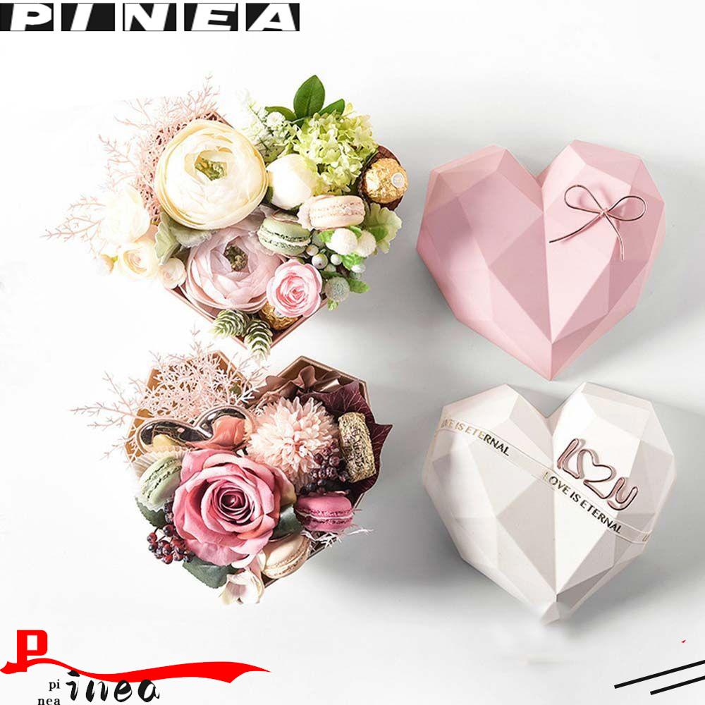 Kado Natal Nanas Valentine Day Heart flower Box