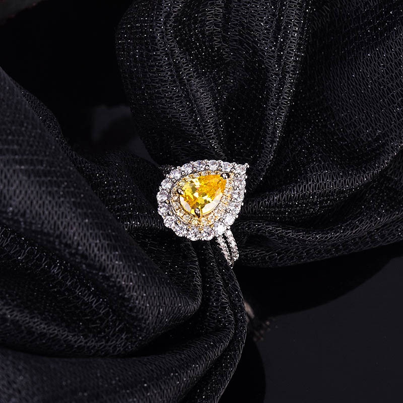 Goldkingdom Aksesoris Perhiasan Fashion Ready Stock Water Drop Pear Shaped Yellow Crystal Ring Full of Diamond Engagement Ring Female