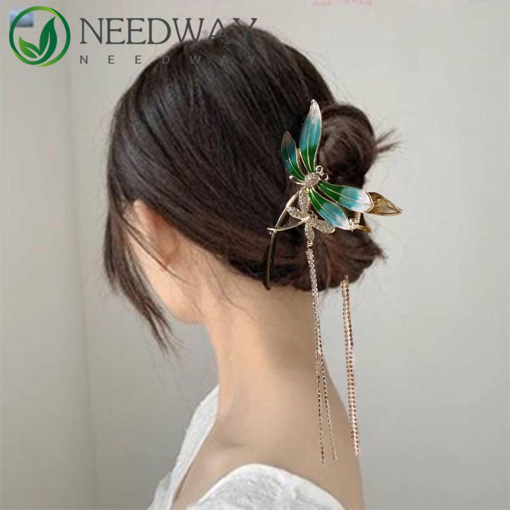 Needway   Capung Rambut Cakar Jepit Rambut Trendi Berongga Hiu Klip Hiasan Kepala Berlian Hair Claw Ponytail Holder Hiasan Kepala Perempuan Gaya Korea Hair Clip