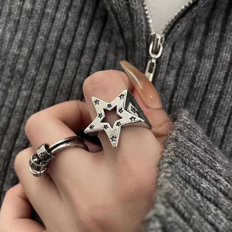 Trendi Baru Y2K Logam Bintang Pembukaan Cincin Gothic Punk Kepribadian Wanita Gadis Geometris Tidak Teratur Pentagram Berongga Adjustable Cincin Perhiasan