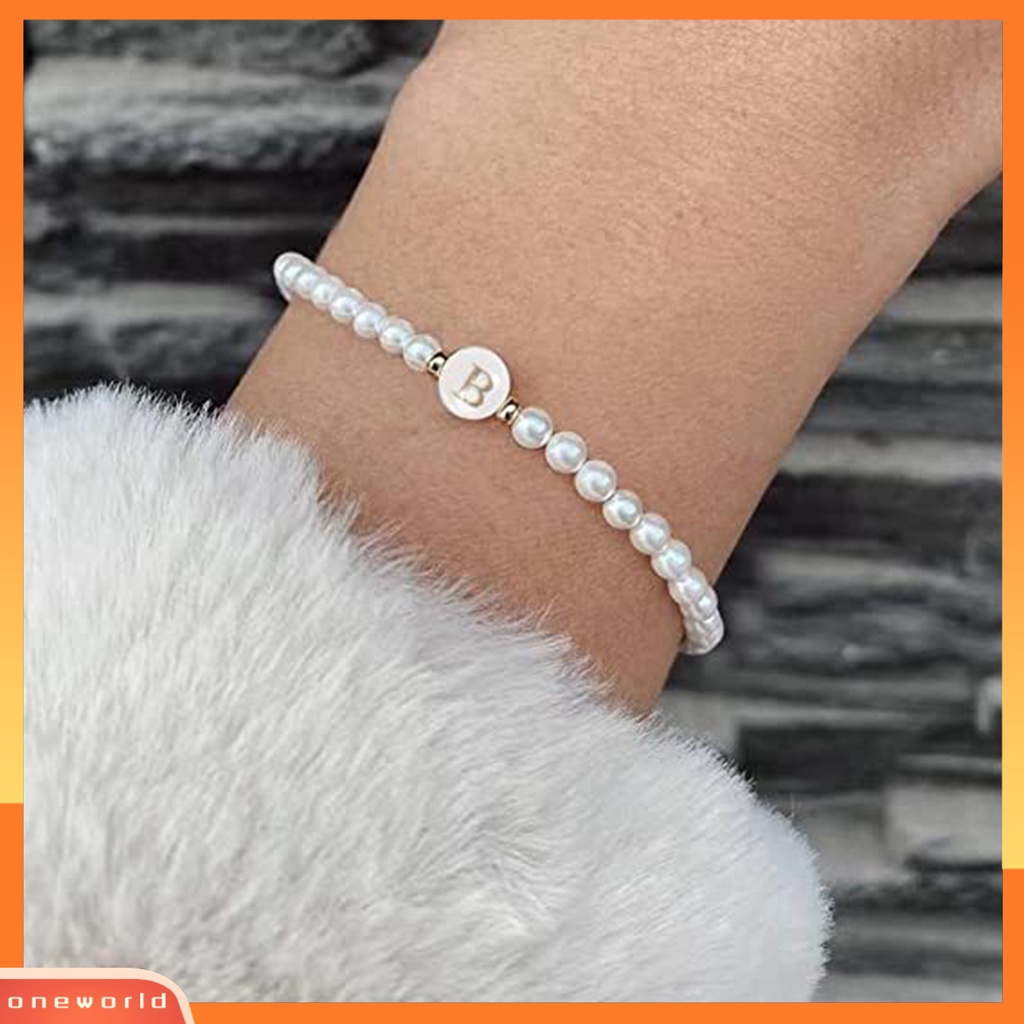 [ONE] Alphabet Gelang Abjad Lengkung Mutiara Imitasi Elastis Manik-Manik Adjustable Hias Warna Solid Nama Inisial Huruf Lady Bracelet Perhiasan Perempuan