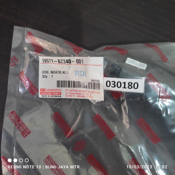 SELANG RADIATOR ATAS GRANMAX BENTUK S 16571-BZ340-001 DAIHATSU ASLI