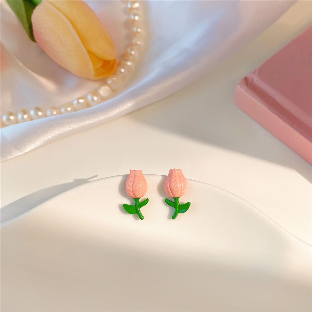 S925 Musim Panas Anting Bunga Baru Modis Tulip Anting Feminim Serbaguna Kecil Segar Anting-Anting Permen Perhiasan