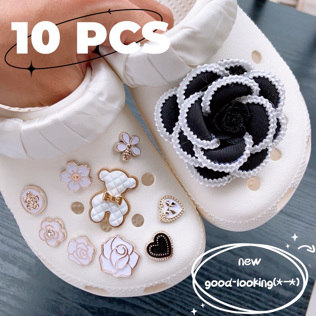 New 10PCS INS Camellia Set Cros Jibit Charm Diy Women Shoes Aksesoris Pesona Sepatu Untuk Wanita/Girl#Black and white series[Belum Termasuk Sepatu]