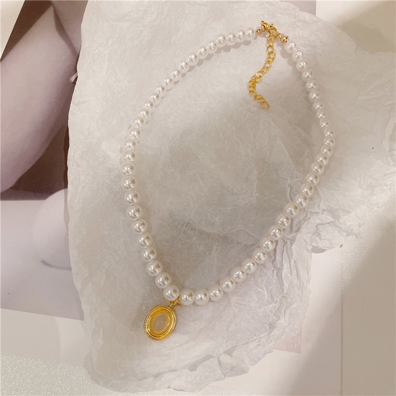 Jepang Korea Manis Super Temperamen Kalung Mutiara Perempuan Oval Tetesan Air Klavikula Rantai Niche ins Gaya Keren Kalung Perempuan Trendi