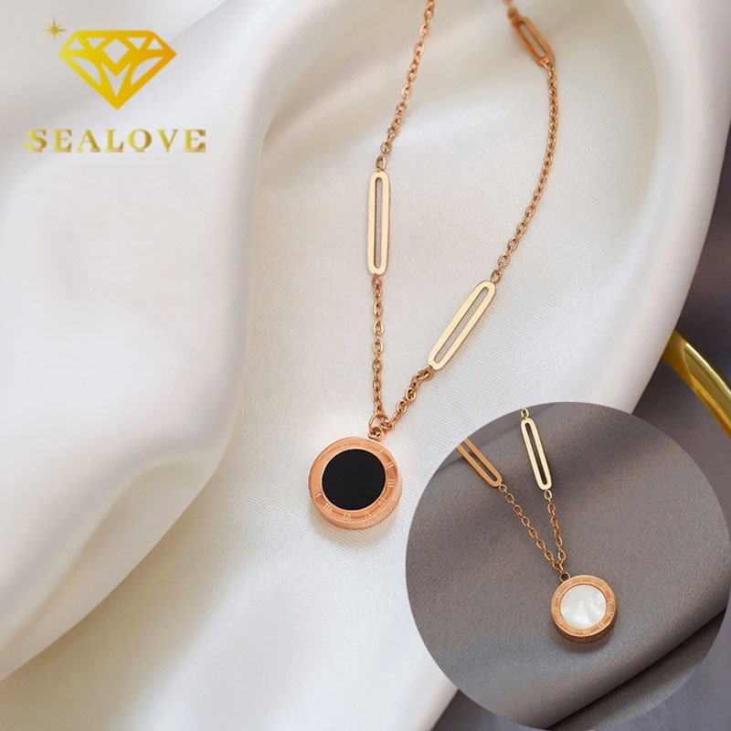 Kalung Titanium Anti Karat Romawi Bulat Hitam Korea Aesthetic Emas 18K Aksesoris Wanita Perhiasan Necklace