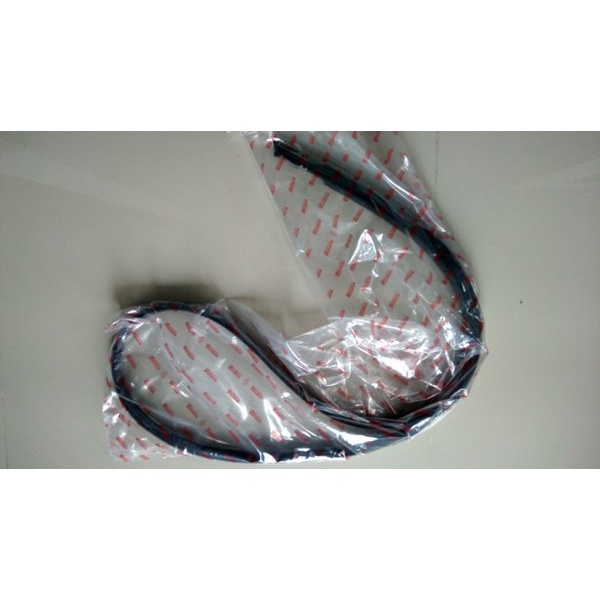 Karet List Atap Avanza Xenia Original 75551-BZ010-001 (kanan) atau 75552-BZ010-001 (kiri)