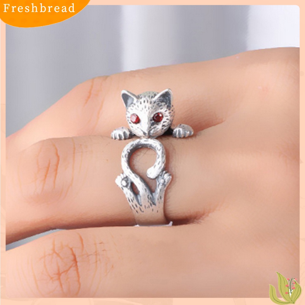 &lt; Freshbread &gt; Retro Wanita Mata Merah Kucing Beruntung Bentuk Kucing Berlian Imitasi Terbuka Jari Cincin Perhiasan