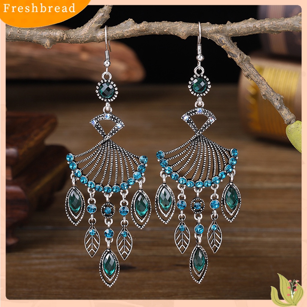 &lt; Freshbread &gt; 1pasang Anting Menjuntai Bohemian Retro Gaya Etnik Rumbai Panjang All-match Dekorasi Kristal Imitasi Wanita Berongga Berbentuk Kipas Drop Earrings Perhiasan Hadiah Untuk Pacaran