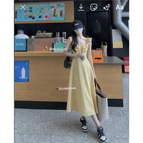 2022Gaun Musim Panas untuk Wanita Lembut Tanpa Lengan Floral Kerah Persegi Panjang SetengahaLine Rok