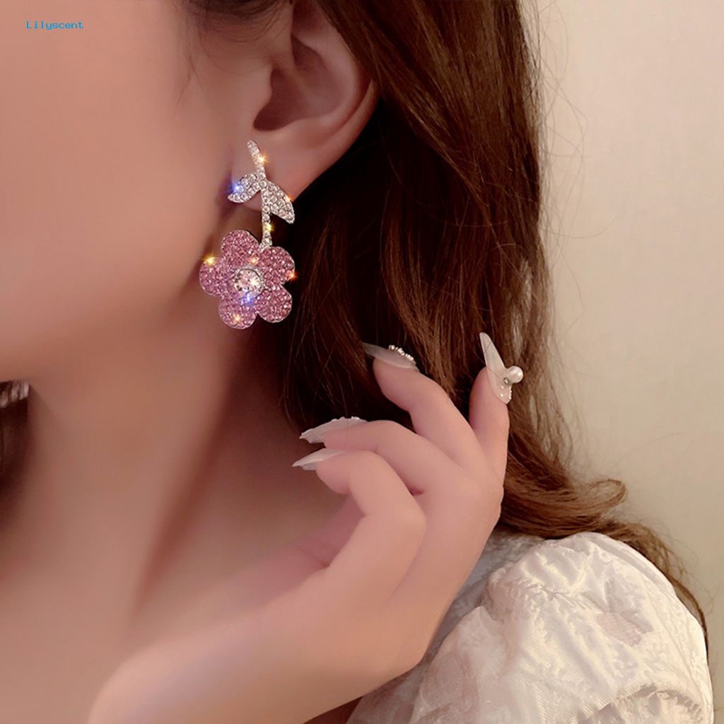 Lilyscent 1pasang Nonallergic Drop Earrings Fashion Perhiasan Bling Berlian Imitasi Bunga Pink Wanita Earrings Kepribadian