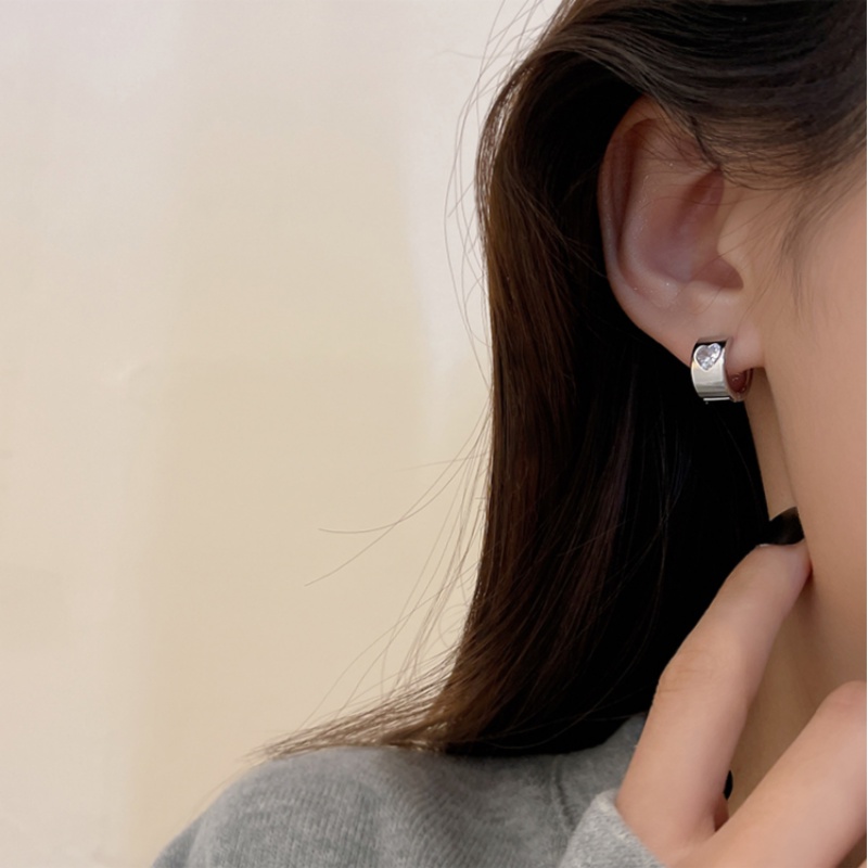 Kami Bunga Punk s925 Perak Bersinar Hati Zirkon Chunky Hoop Anting Untuk Wanita Perempuan Chic Geometris Tebal Lingkaran Bulat Anting-Anting Fashion Telinga Perhiasan