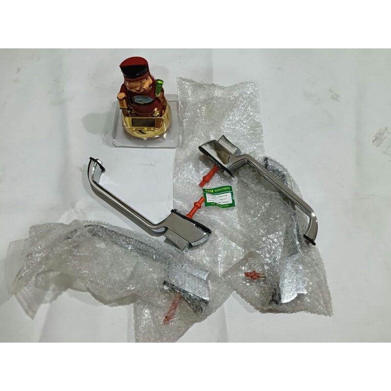 HANDLE OUTER FM-517 HANDLE PINTU MOBIL FM-517 PART NO MC-908245