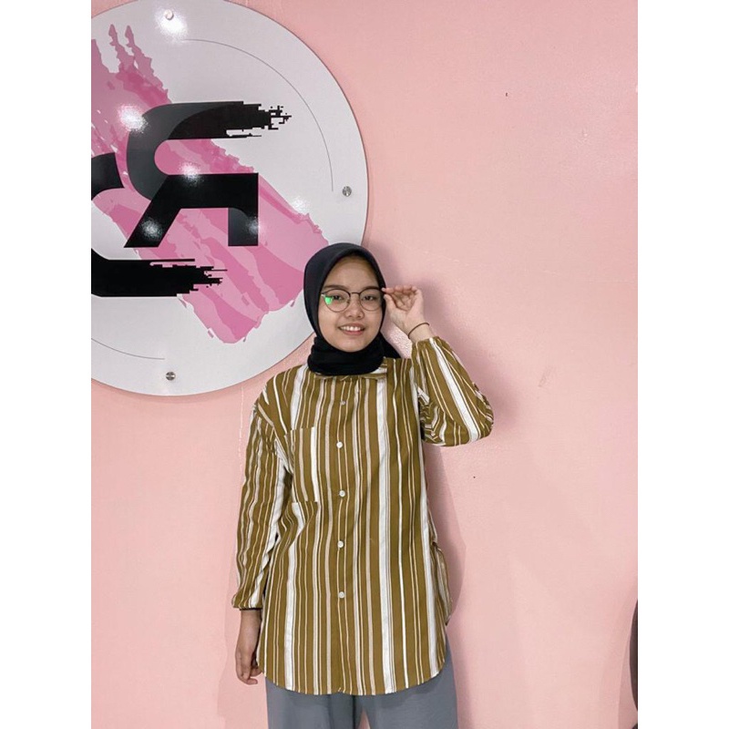 TREXUS - ZRD OOTD WANITA TUNUK BELA / Lidya Long Shirt / Fashion Kekinian Motif Garis Lengan Panjang
