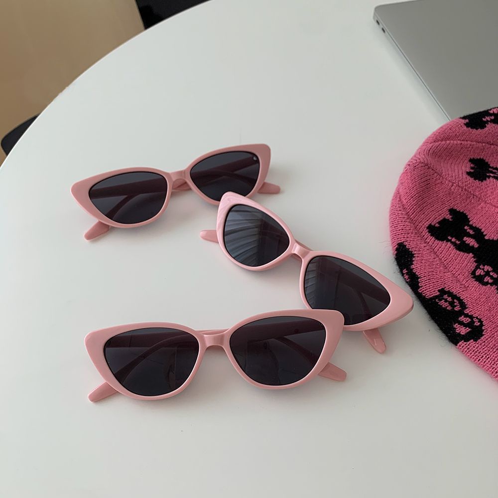 Cat Eye Pink Sunglasses Tabir Surya Kacamata Bingkai Kecil Versi Korea Retro