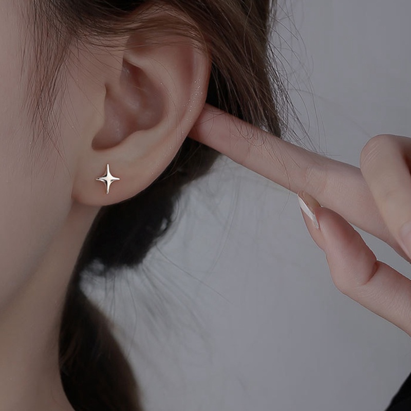 Anting Bintang Berujung Empat Asimetris Warna Silver Untuk Wanita Super Fairy Stud Earring Perhiasan Sederhana Hadiah Penjualan Panas