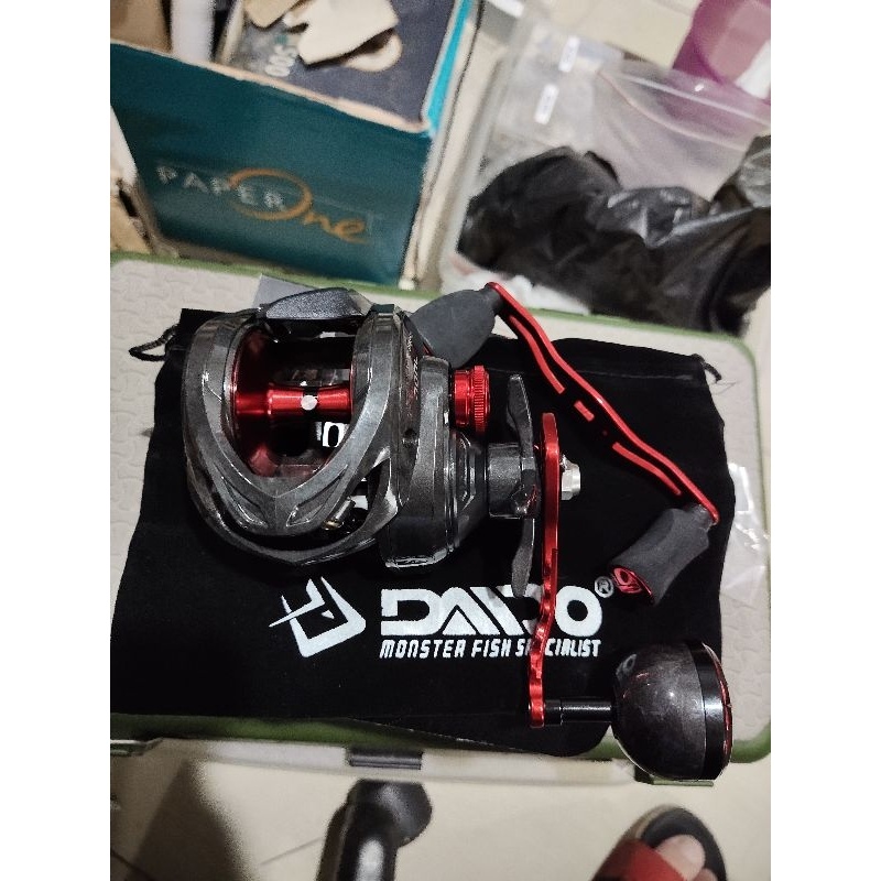 Reel Daido King Predator 300 L Reel Baitcasting Type overhead jigging series