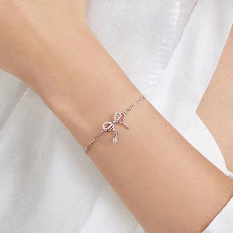 Gelang Ikatan Simpul Bahan Alloy Berlian Imitasi Fashion Untuk Wanita