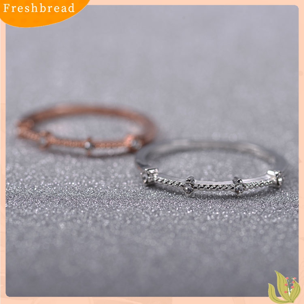 &lt; Freshbread &gt; Wanita4 Berlian Imitasi Bertatahkan Tipis Jari Cincin Pernikahan Pertunangan Perhiasan Hadiah