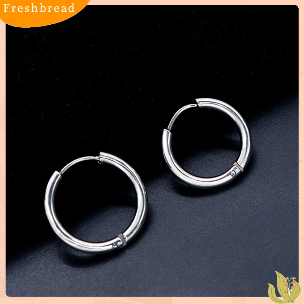 &lt; Freshbread &gt; 1Pc Anting Bulat Tindik Halus Warna Silver Anting Pria Simple Bahan Stainless Steel Untuk Belanja