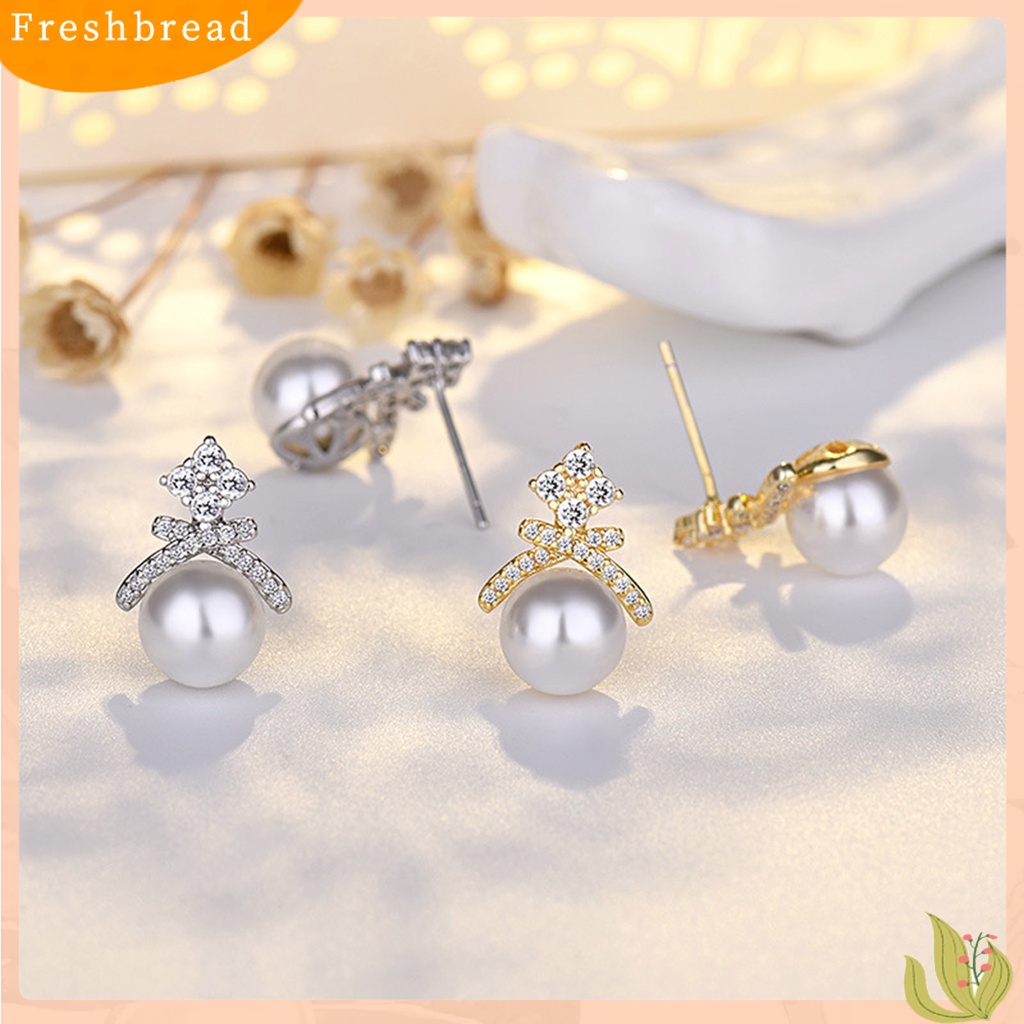 &lt; Freshbread &gt; 1pasang Ear Studs Hias Zircon Berlian Imitasi Mutiara Imitasi Bentuk Mahkota Electroplated Ear Ornament Tahan Luntur Aesthetic Fashion Pesta Lady Stud Earrings Untuk Pacaran