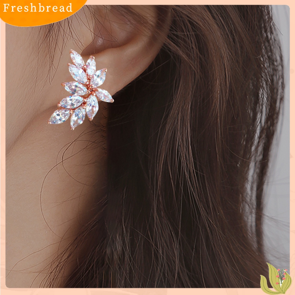 &lt; Freshbread &gt; 1pasang Anting Juntai Anti Alergi Hias Glittery Chic Bentuk Daun Anting Tusuk Untuk Pacaran