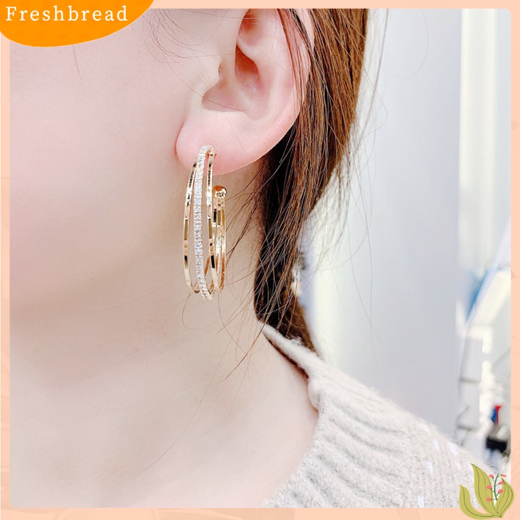 &lt; Freshbread &gt; 1pasang Anting Lady Bulat Berlian Imitasi Portable Anting Menjuntai Anti Cacat Untuk Kerja