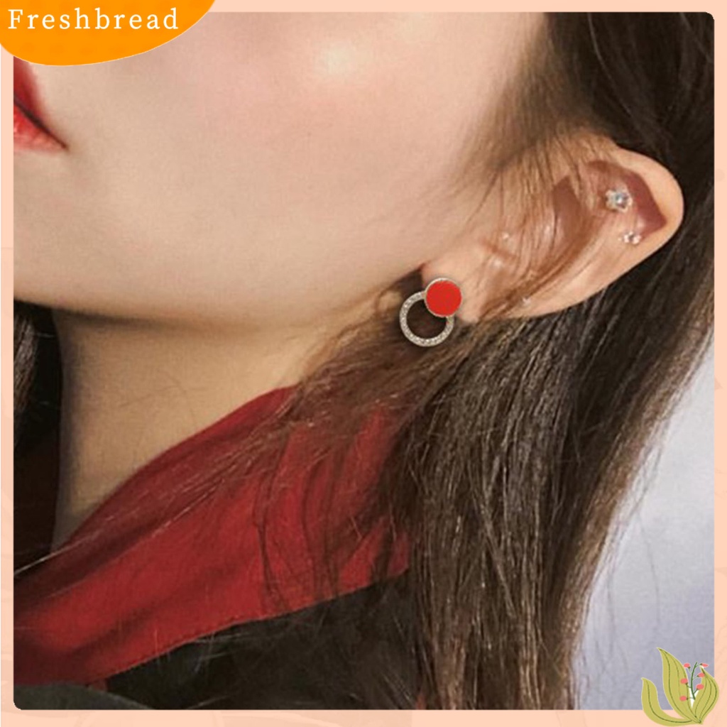 &lt; Freshbread &gt; 1pasang Anting Lady Bulat Berlian Imitasi Asimetris Hollow Out Stud Earrings Untuk Hadiah