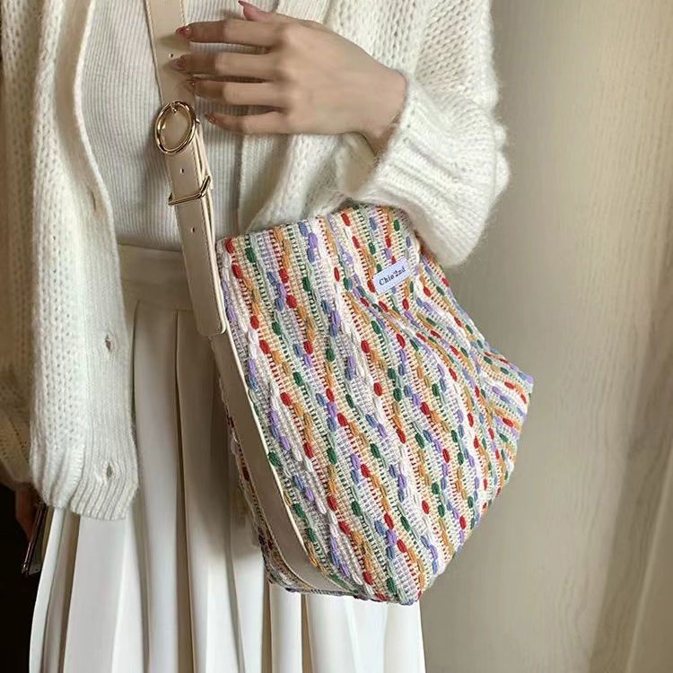 Sera Nanfeng Chio2nd Symphony Glazed Tote Bag 2023 Baru Musim Panas Rainbow Commuter Merajut Satu Bahu Messenger Bag