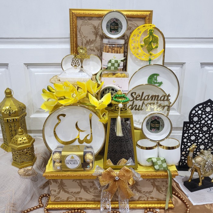 

Paket Dekorasi Lebaran Idul Fitri Hampers Parcel Hadiah Kue Kering 085