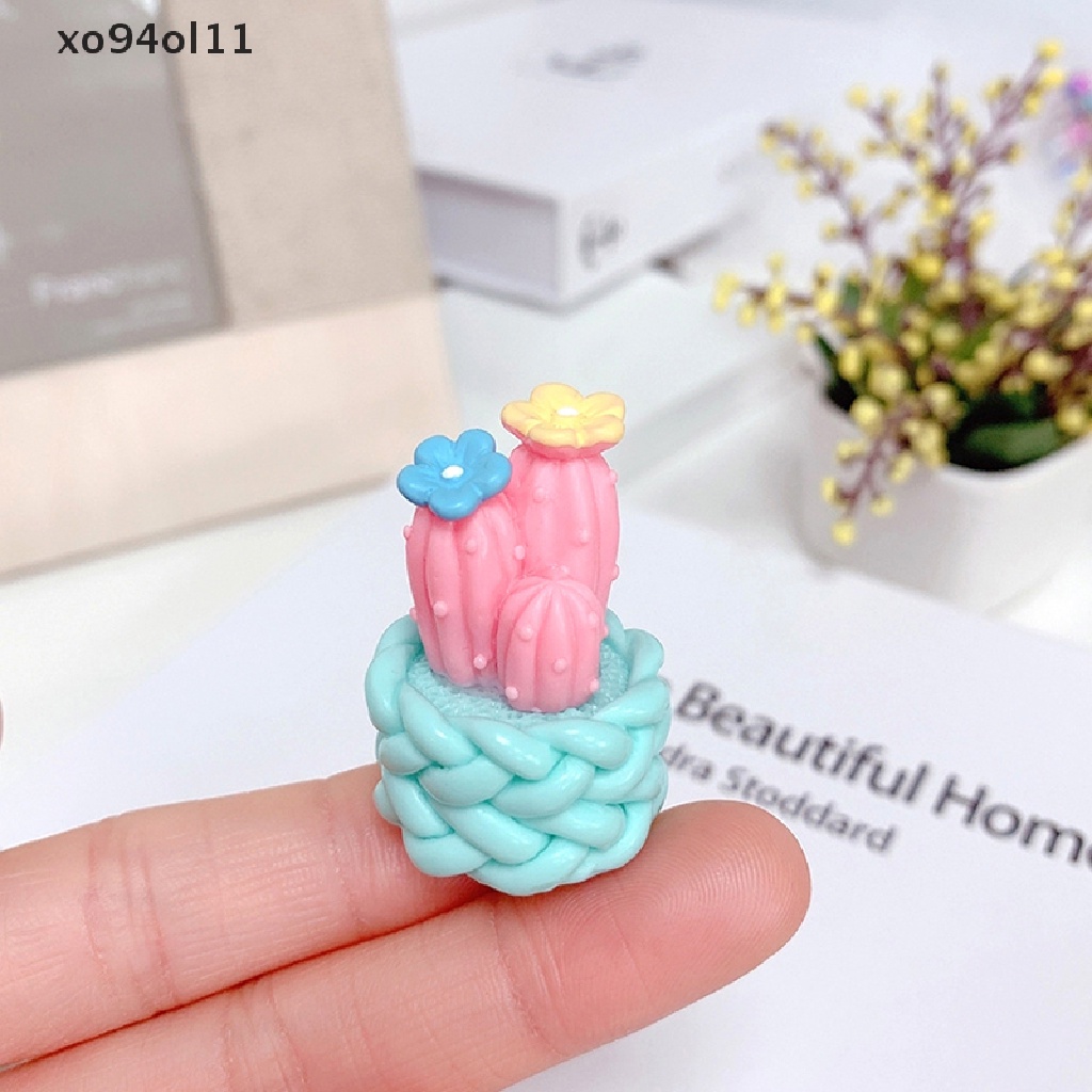 Xo 4Pcs 1: 12rumah Boneka Miniatur Sukulen Model Kaktus Dekorasi Rumah Mainan Lanskap Mikro Mobil Desktop Ornamen OL