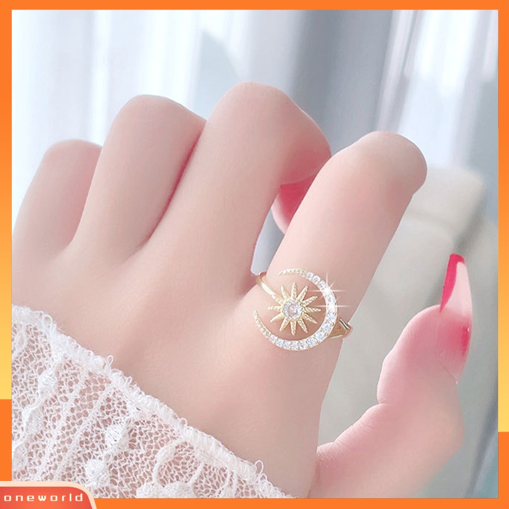 [EONE] Wanita Cincin Pembukaan Geometris Dainty Elegan Temperamen Hadiah Berlian Imitasi Tertanam Bintang Bulan Jari Cincin Aksesoris Perhiasan