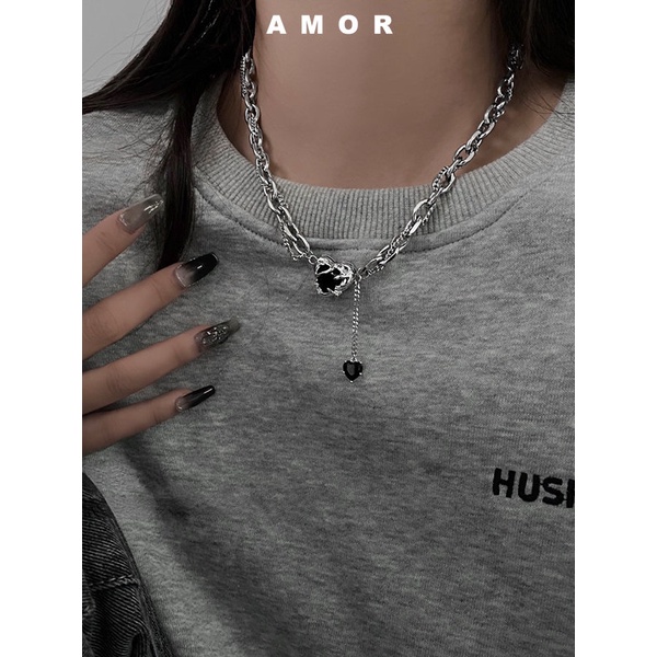 Kalung Rumbai Titanium Steel Permata Hitam Love Perempuan