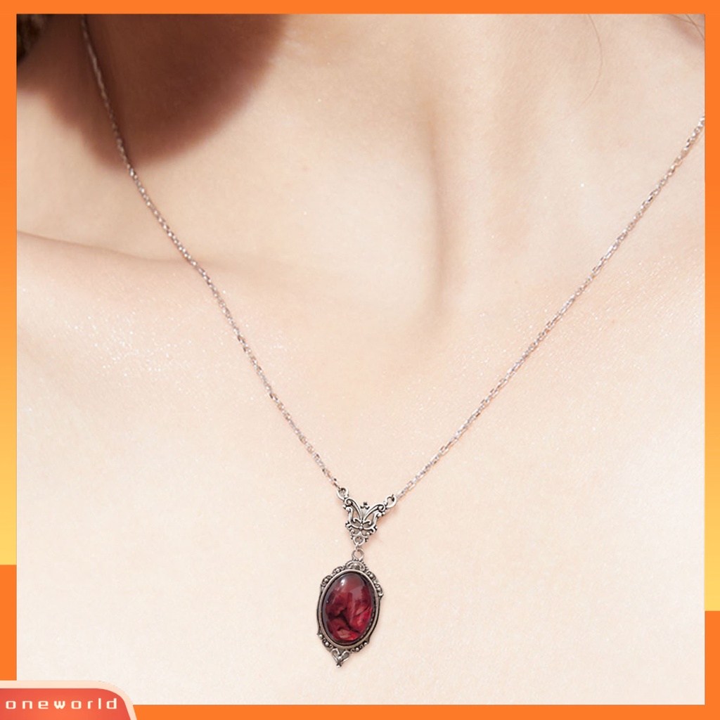 [EONE] Liontin Kalung Elegan Oval Desain Vintage Indah Merah Kuarsa Pesona Kalung Kupu-Kupu Kalung Pakaian Sehari-Hari