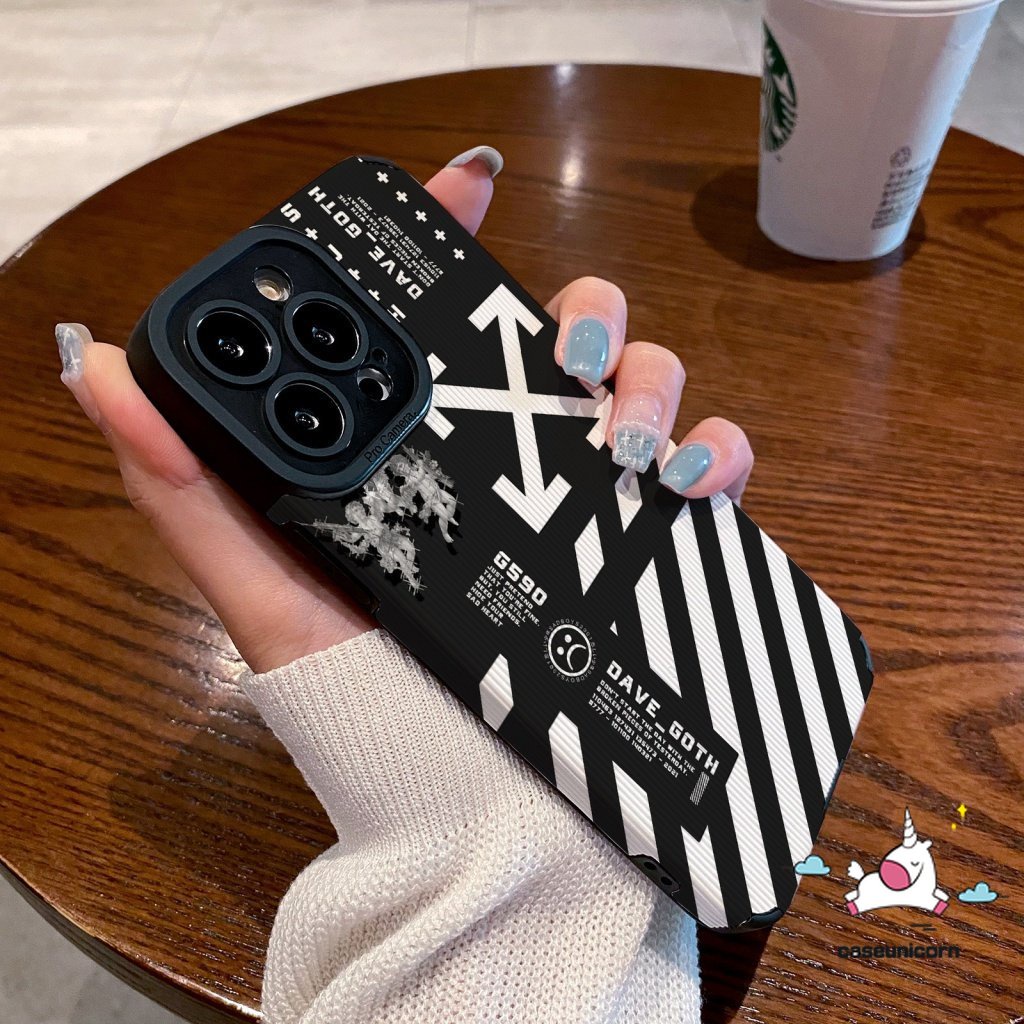 IPHONE Merek Trendi Violent Bear Kaws Casing Belakang Kompatibel Untuk Iphone7 8 Plus11 14 12 13 Pro MAX X XR XS MAX Kartun Silicon Lembut Shockproof Tekstur Kulit Mewah Ponsel Cover