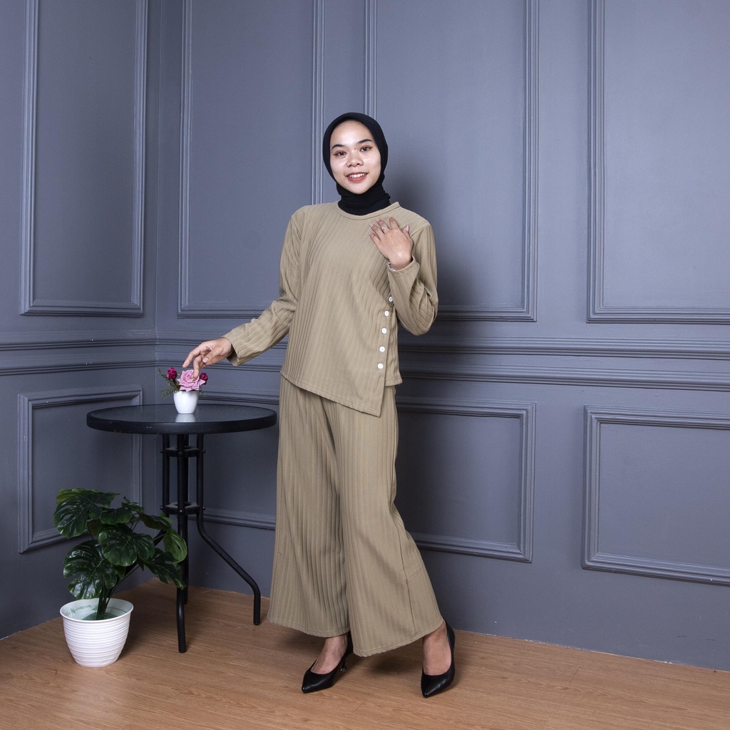 BEFAST - ZNF ONESET HANNY / Setelan Eden Hornet Knit Premium / Oneset Wanita Korean Style / Fashion Kekinian Wanita Remaja / Outfit Daily Wanita TrendyRe / Setelan Polos Casual / Oneset Kancing Pinggir