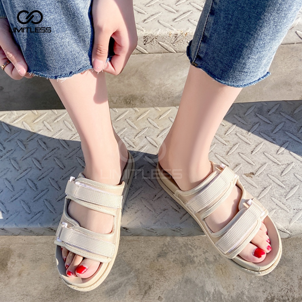 Sandal Wanita Slide Premium Terbaru 2023 Ringan Sendal Slop Cewek Casual Fashion Trendy Kekinian Anti Slip