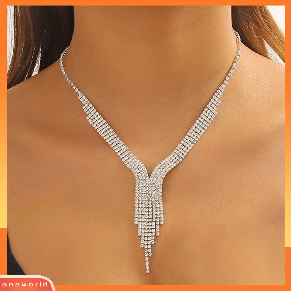 [ONE] 1set Kalung Perhiasan Berlebihan Rumbai Panjang Berlian Imitasi Dress Up Kalung Stud Anting Set Perhiasan Perjamuan Aksesori