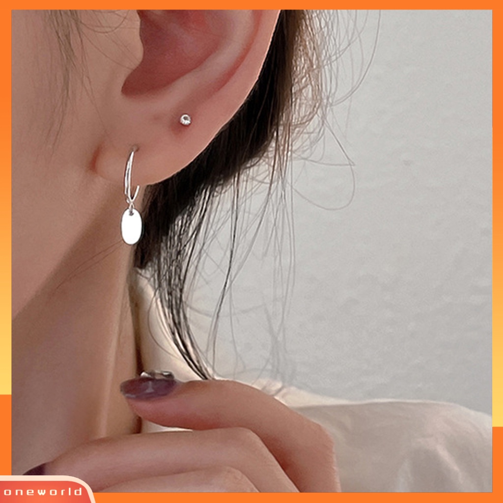 [WOD] 1pasang Anting Wanita Panjang Rumbai Rantai Bright Luster Kepribadian Menarik Semua Pertandingan Dekorasi Geometris Asimetris Lock Round Disc Menjuntai Earrings Untuk Kehidupan Sehari-Hari