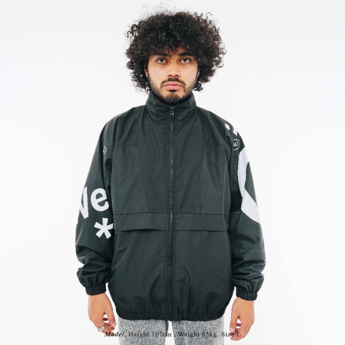 UNKL347 Jacket Pria Windbreaker Warna Hitam Sablon XRUG