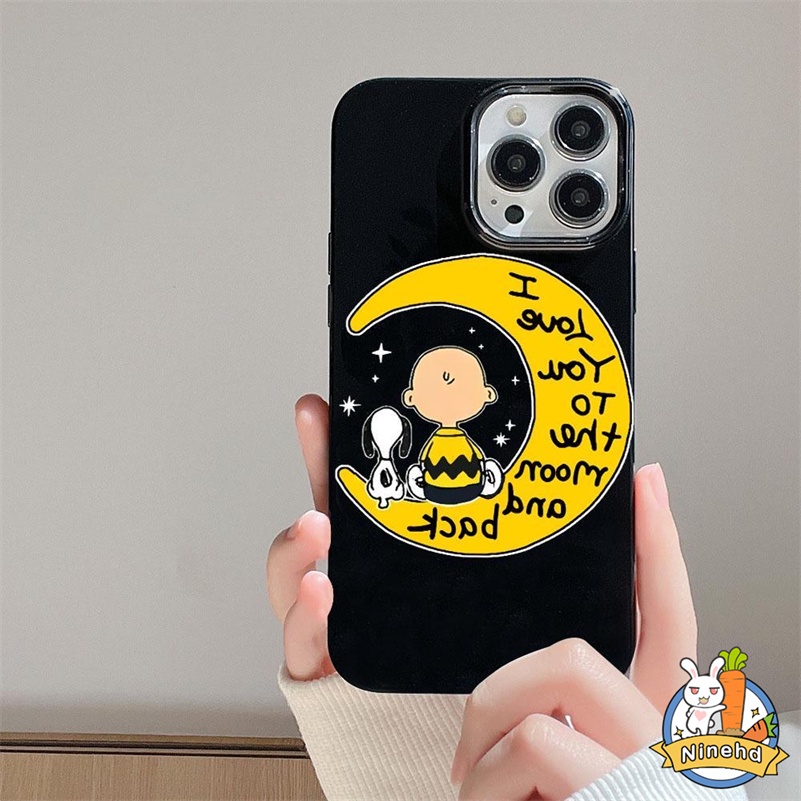 IPHONE Snoopy Kartun Fashion Phone Case Kompatibel Untuk Iphone14 13 12 11 Pro Max X Xr Xs Max 8 7 6 6s Plus SE 2020simple Shockproof Glossy Silikon Case Frame Pelindung Penutup Belakang