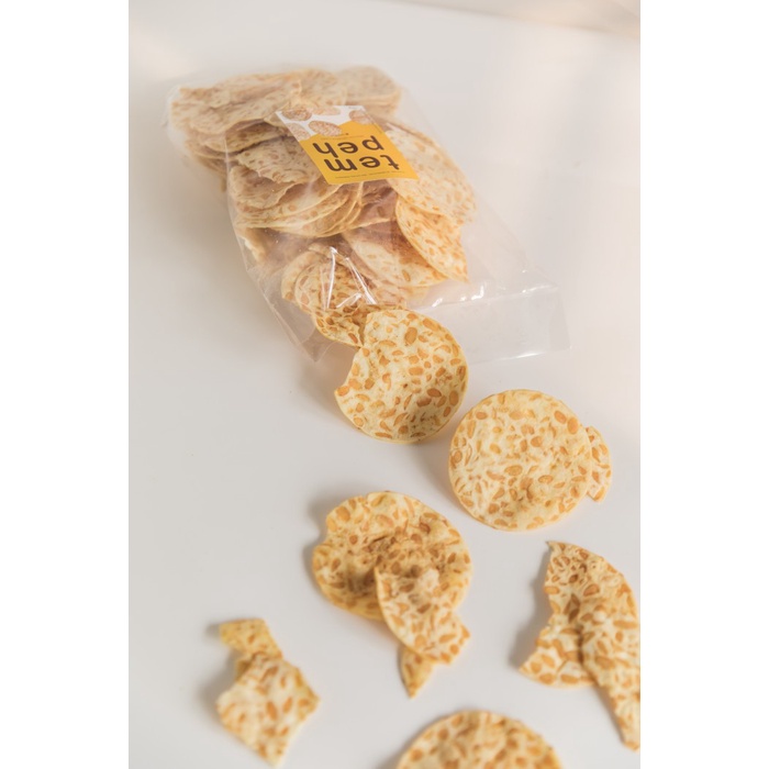 

✨Ready Stok✨ - Keripik Tempeh Family Size 500 grams
