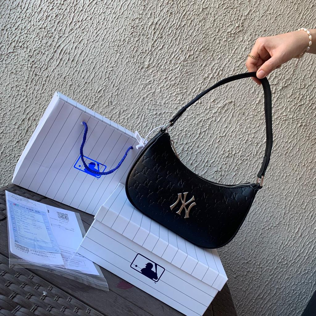NO BOX DB2370 TAS HOBO EMBOSS FREE PAPERBAG KUALITAS PLATINUM
