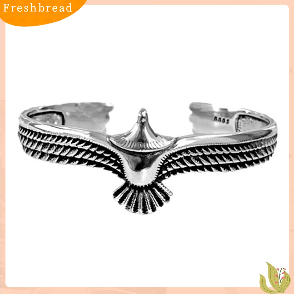 &lt; Freshbread &gt; Manset Gelang Electroplating Vintage Ukiran Pembukaan Anti-Korosif Menghias Karat-Bukti Pria Retro Elang Terbang Gelang Aksesori Pakaian