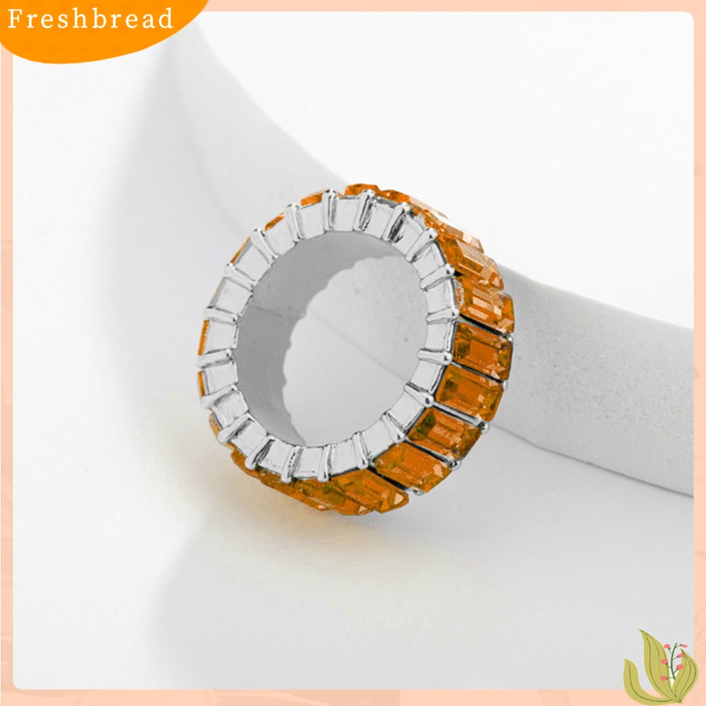 &lt; Freshbread &gt; Wanita Cincin Berlian Imitasi Mengkilap Berwarna Ringan Dilapisi Jari Cincin Perhiasan Hadiah