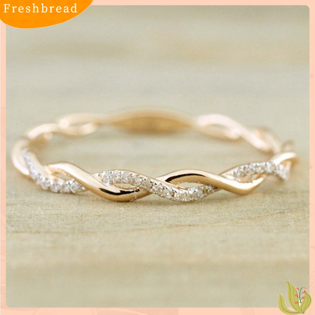 &lt; Freshbread &gt; Wanita Cincin Memutar Bentuk Berlian Imitasi Perhiasan Cincin Kilau Terang Indah Untuk Pernikahan