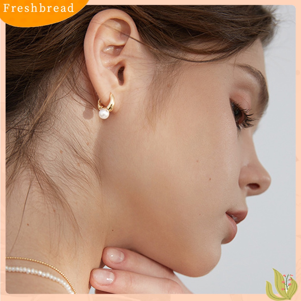 &lt; Freshbread &gt; 1pasang Drop Earrings Temperamen Retro Mutiara Imitasi Electroplating Piercing Dekorasi Perhiasan Ear Clasp Hoop Earrings Aksesoris Pakaian