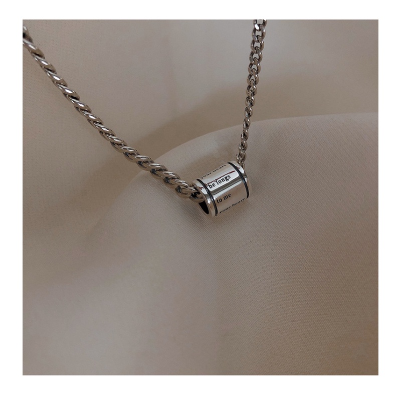 Goldkingdom Fashion Perhiasan Aksesoris Ready Stock Perak Disepuh Silinder Marcasite Retro Pasangan Kalung Perempuan Niche Desain Rasa Temperamen Mewah.