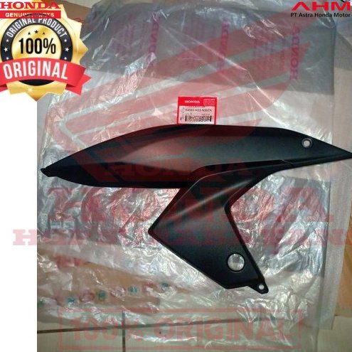 @ 64560K03N30ZB COVER R BODY LOWER PASTI ORI HONDA