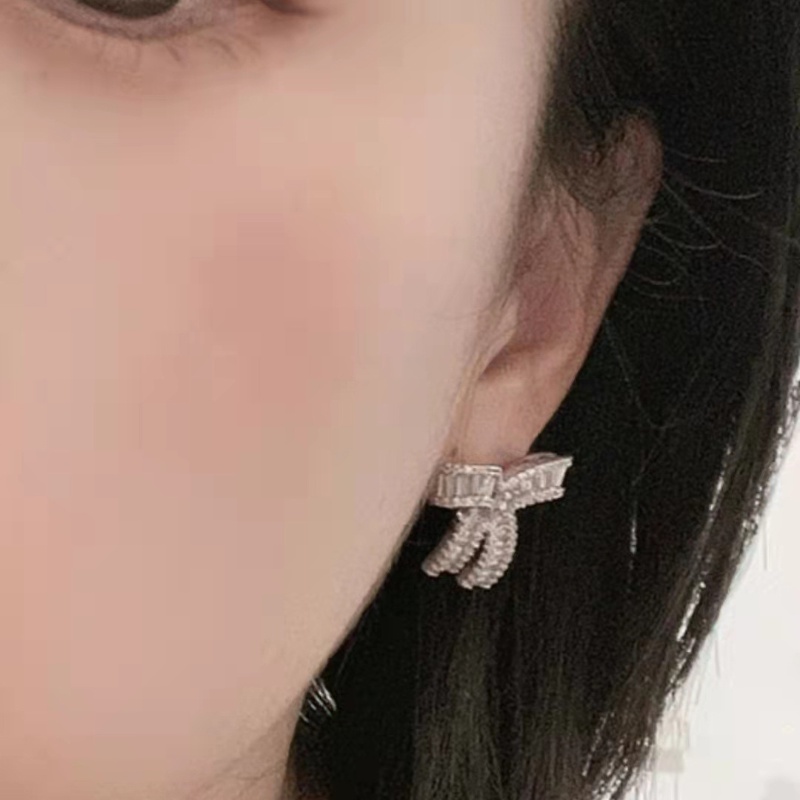 Goldkingdom Fashion Perhiasan Aksesoris Ready Stock Busur Stud Anting Super Peri Kupu-Kupu Desain Kecil Harum T Square Diamond Woman